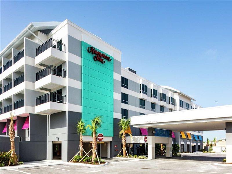 Hampton Inn Dunedin, Fl Екстериор снимка