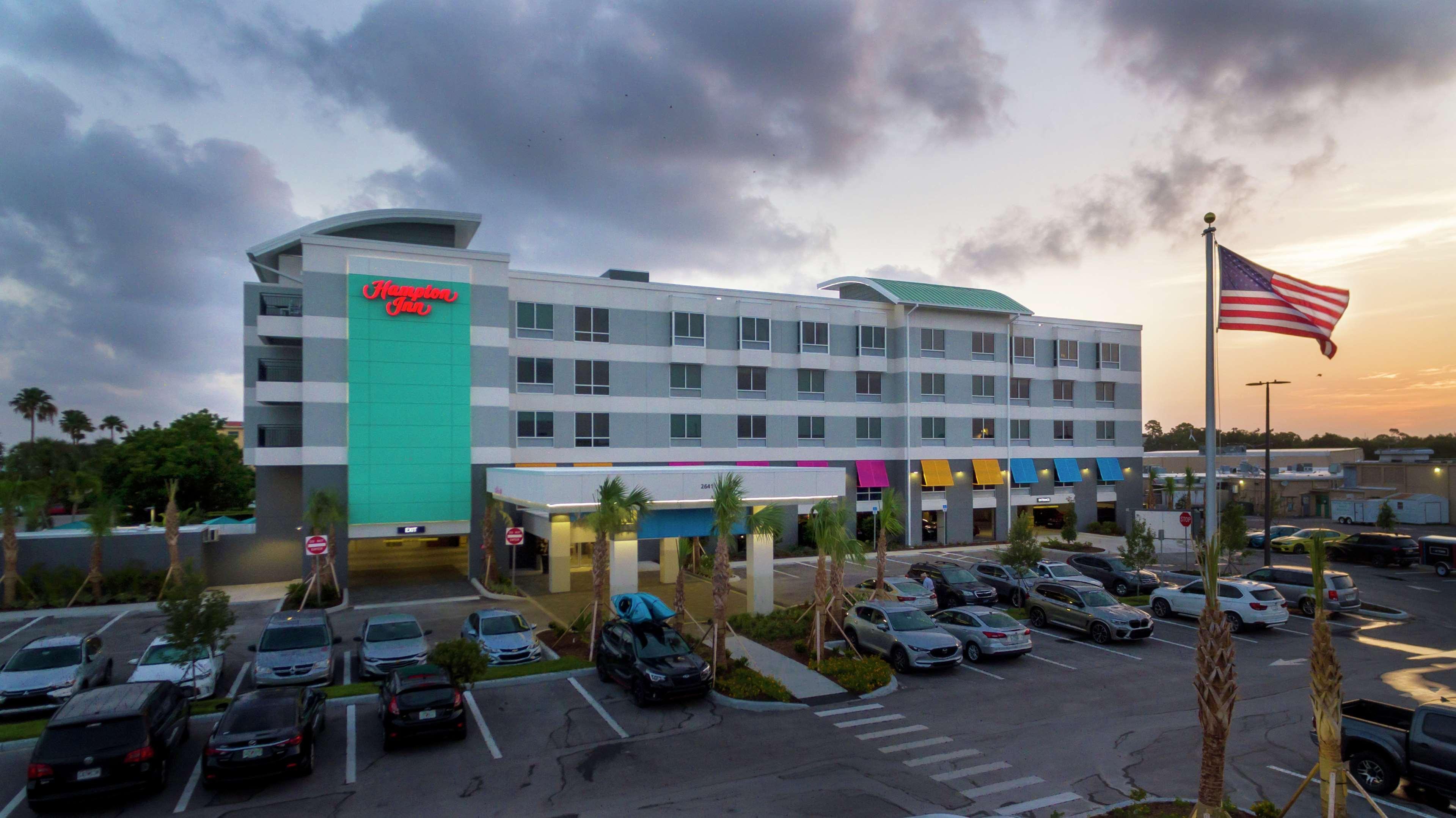 Hampton Inn Dunedin, Fl Екстериор снимка